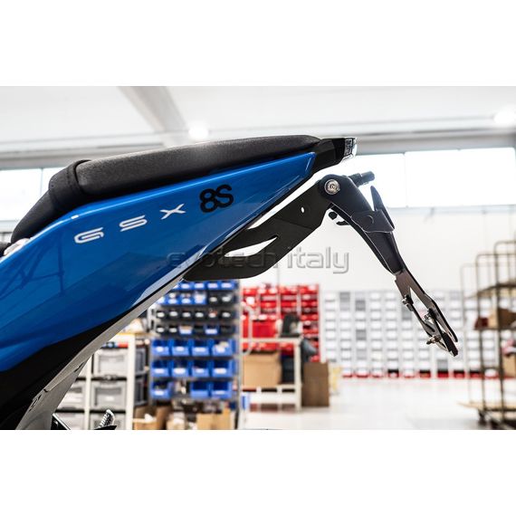 Kentekenplaathouder Evotech Suzuki GSX-8S '23- / GSX-8R '24-