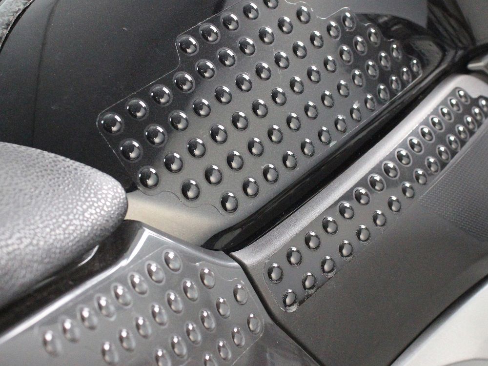 Dimple Grip kit Uniracing Kawasaki Z900 '17- transparant