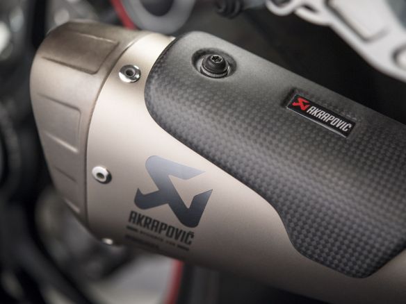 96481661AA PAIR EXHAUST SILENCERS AKRAPOVIC DUCATI STREETFIGHTER V4 / S / SP / SP2 2020-2024