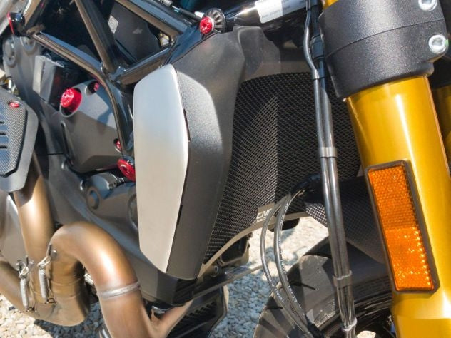 CNC RACING RADIATOR GUARD DUCATI HYPERMOTARD 950 / SP 2019-2022