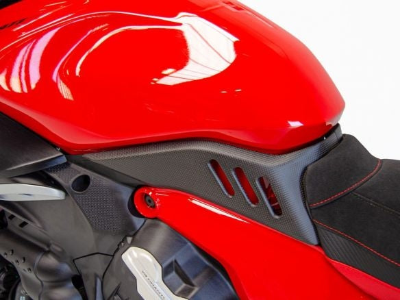 DUCABIKE CARBON TANK COVER DUCATI DIAVEL V4 2023