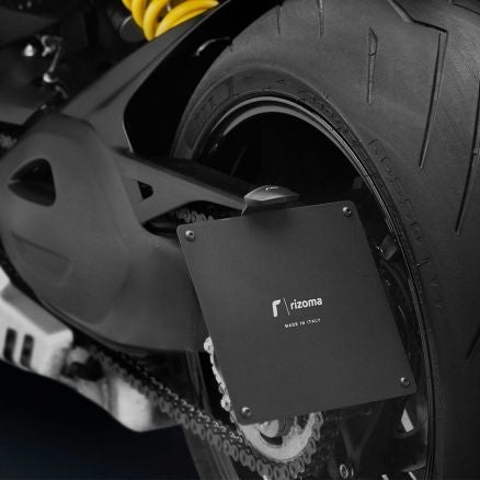RIZOMA PLATE HOLDER KIT OUTSIDE STREET RIZOMA DUCATI DIAVEL V4 2023