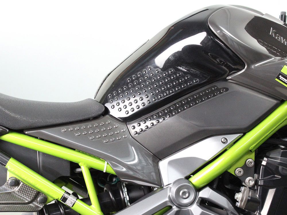 Dimple Grip kit Uniracing Kawasaki Z900 '17- zwart