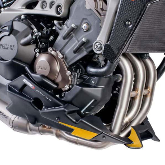 Motorspoiler S-line Puig carbon look Yamaha MT-09 '13-/ Tracer '15- (Akrapovic uitlaat)