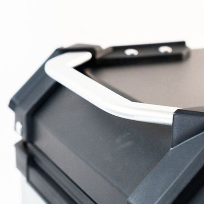 Topkoffer ALPI-TECH 55L zilver met universele bevestigingsplaat