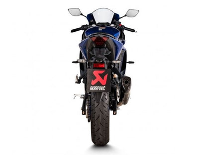 AKRAPOVIC APPROVED EURO 5 CARBON SLIP-ON SILENCER YAMAHA MT-03 2022-2024