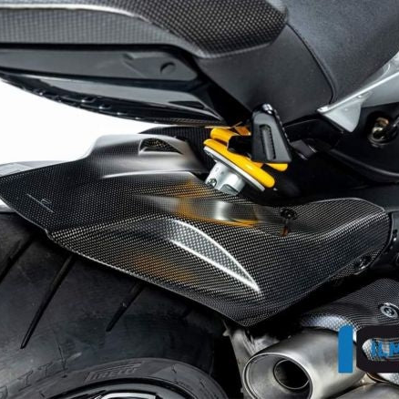 ILMBERGER GLOSSY CARBON REAR FENDER DUCATI DIAVEL V4 2023-2024